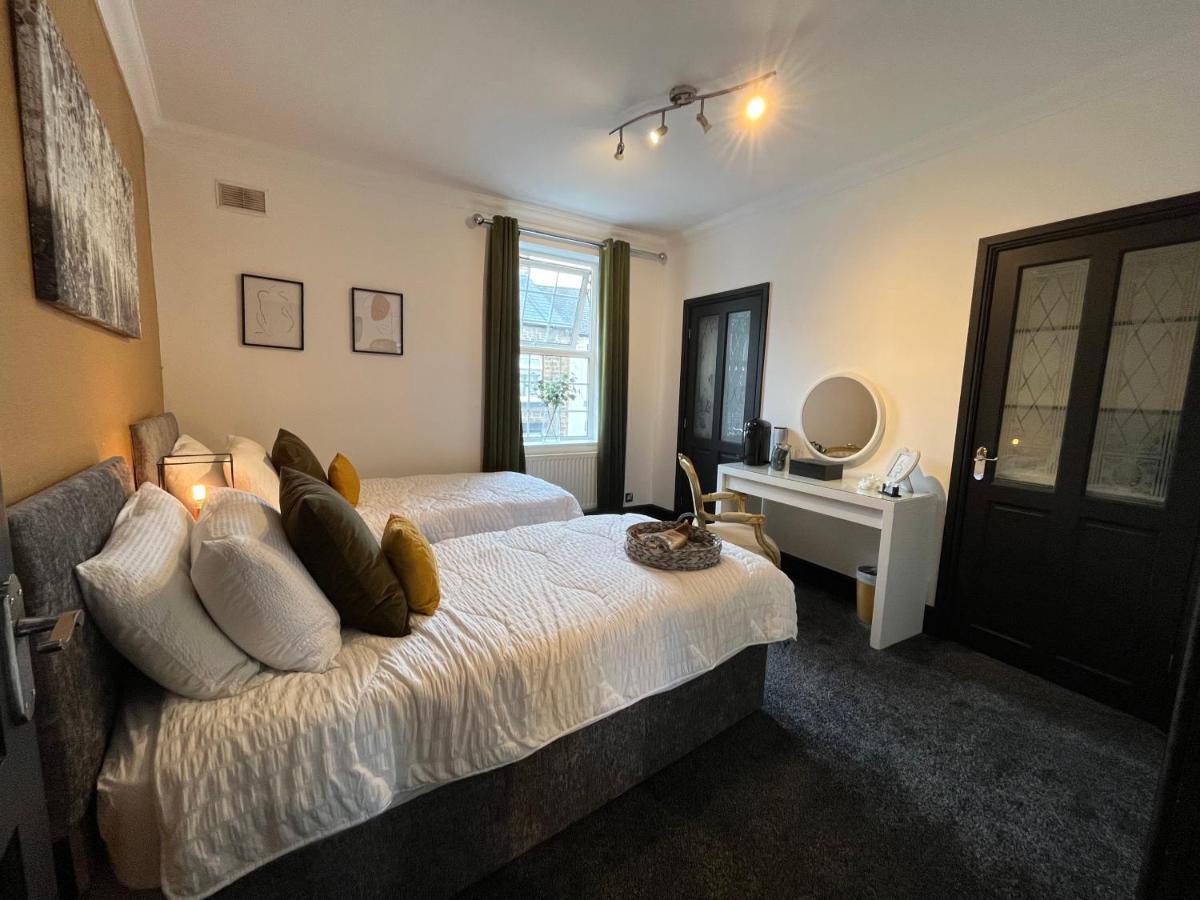 Contemporary & Chic Inner Terrace 5 Mins From Barnsley Town Centre Esterno foto